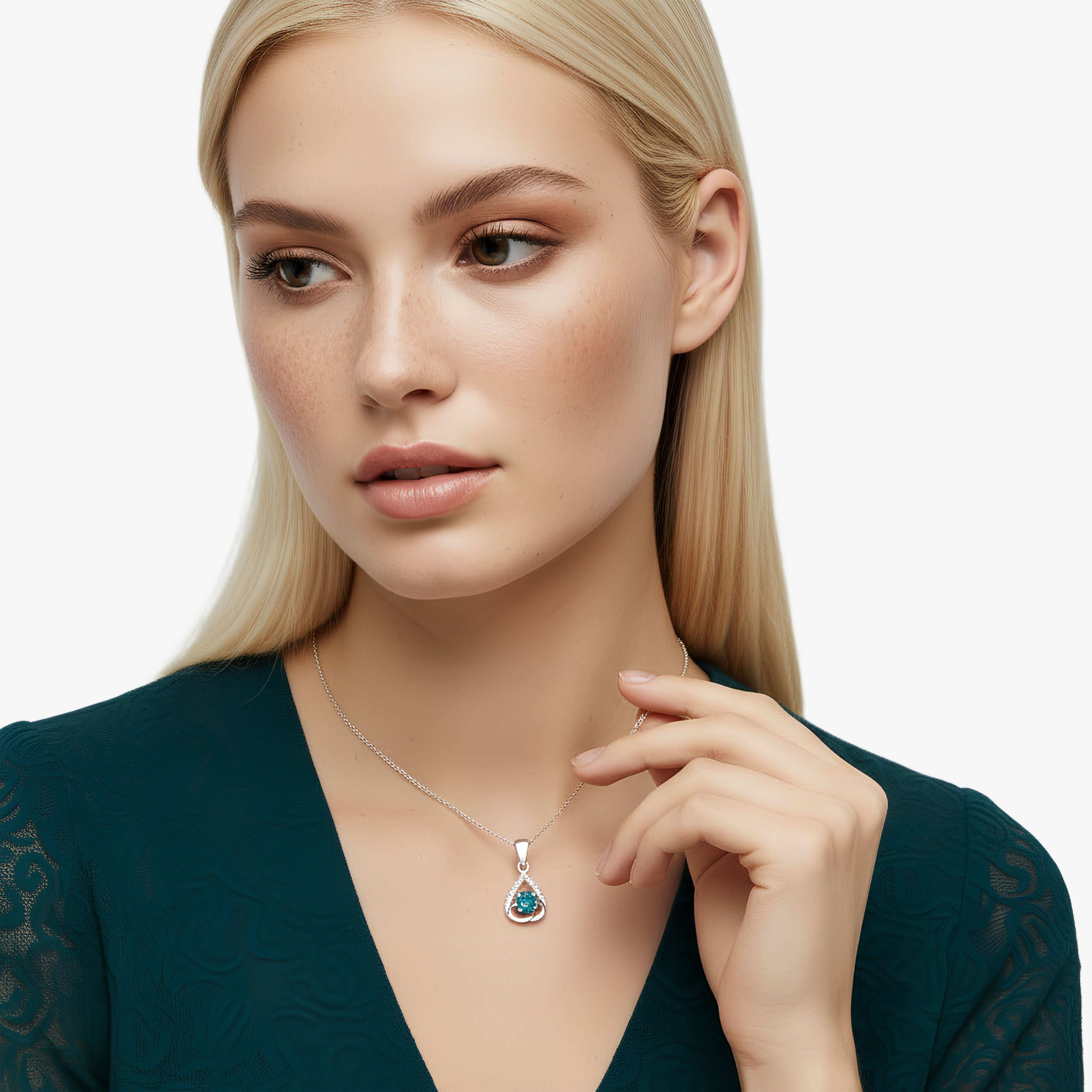 Heart pendant necklace "Hearty Shine"