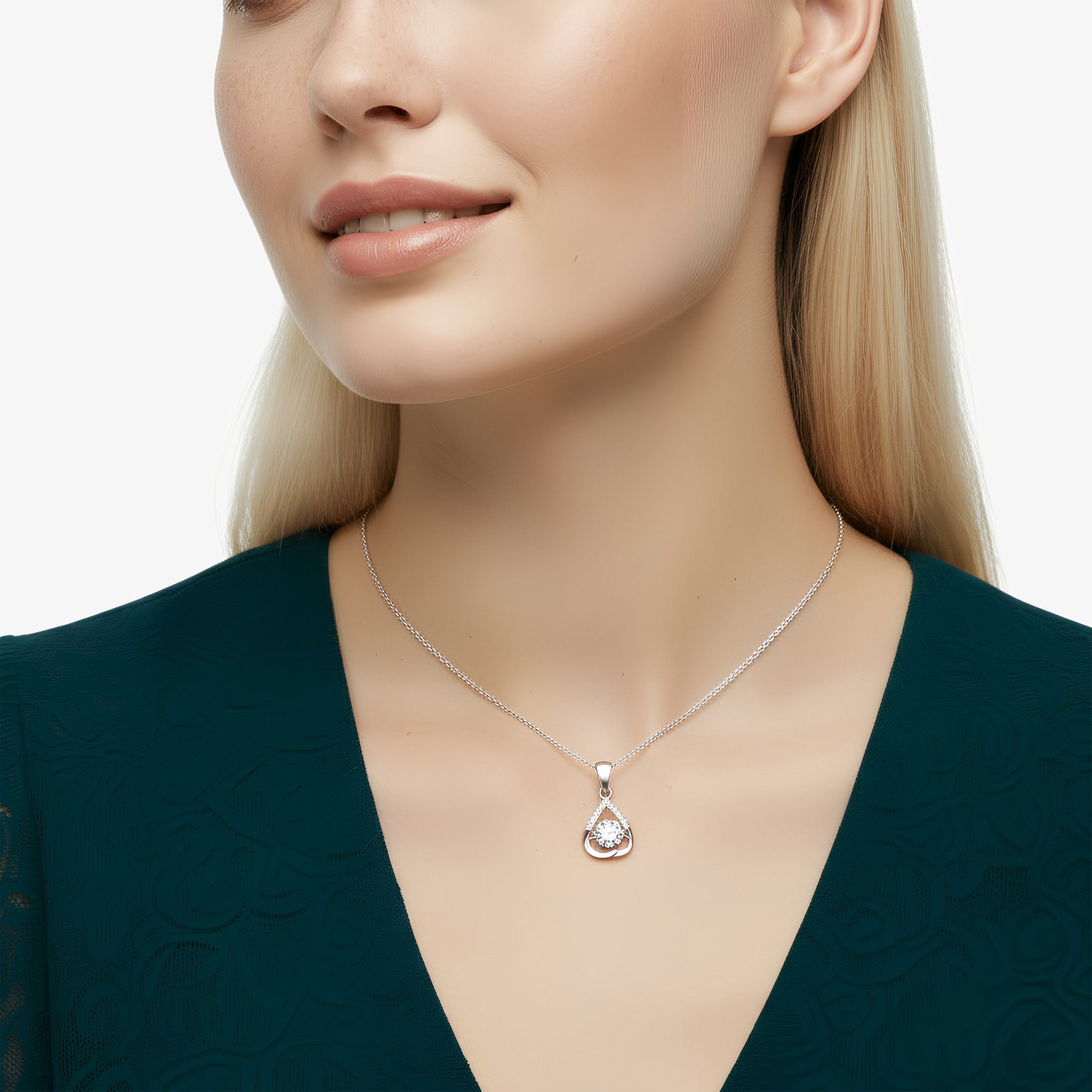 Heart pendant necklace "Hearty Shine"