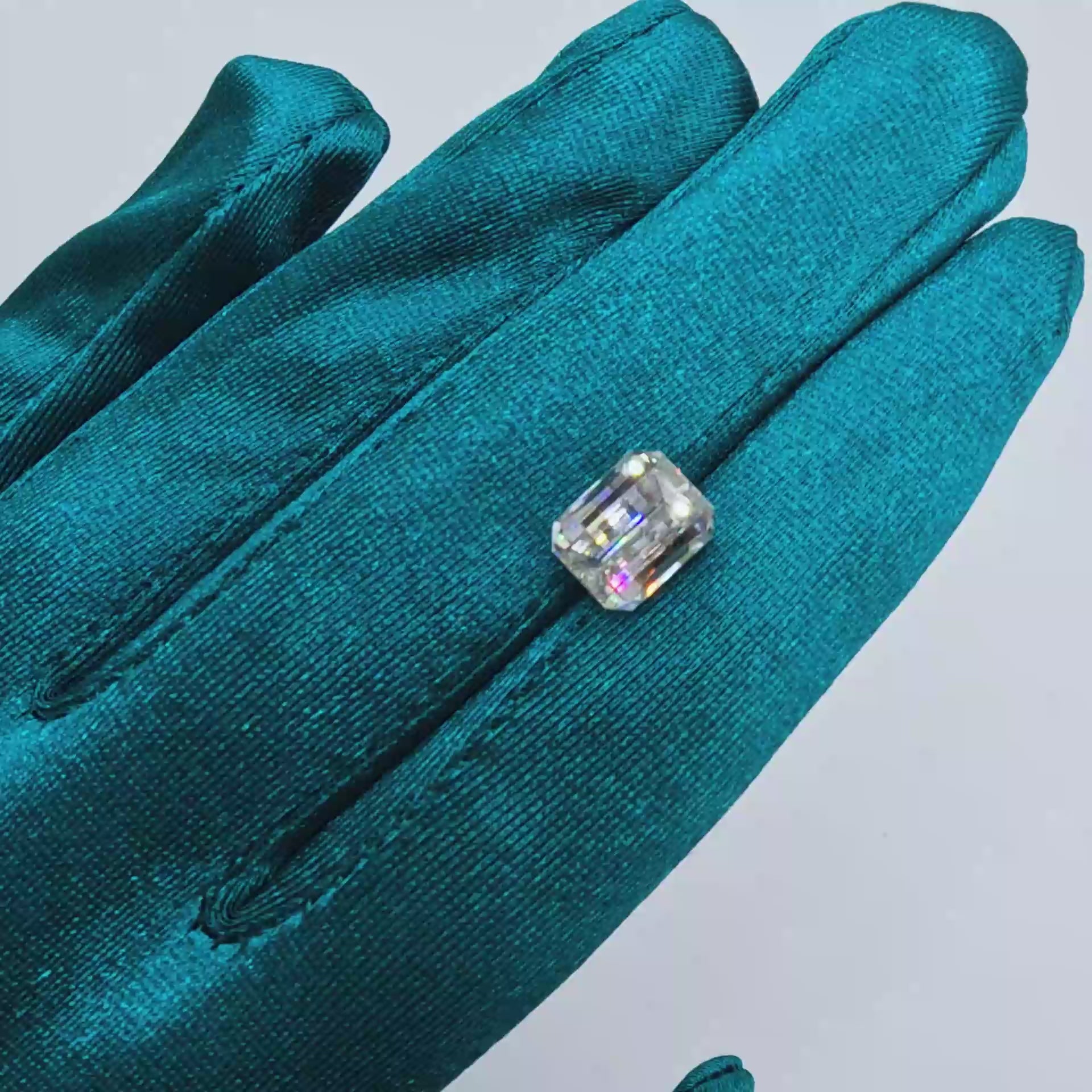 4 ct Pixel Cut Moissanite – Color D or Champagne
